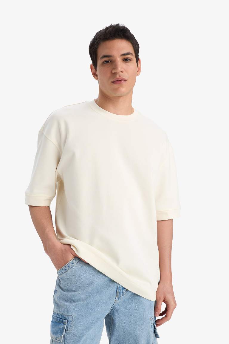 Loose Fit Rahat Kesim Bisiklet Yaka Ağır Kumaş Basic Düz Kısa Kollu Tişört
