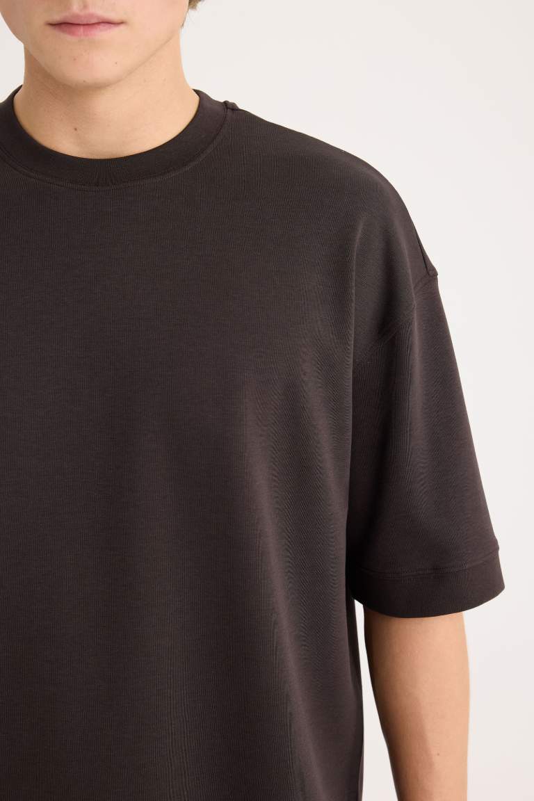 Loose Fit Crew Neck T-Shirt