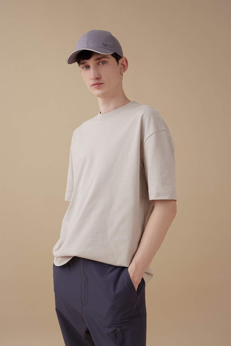 Oversize Fit Crew Neck Basic Short Sleeve T-Shirt