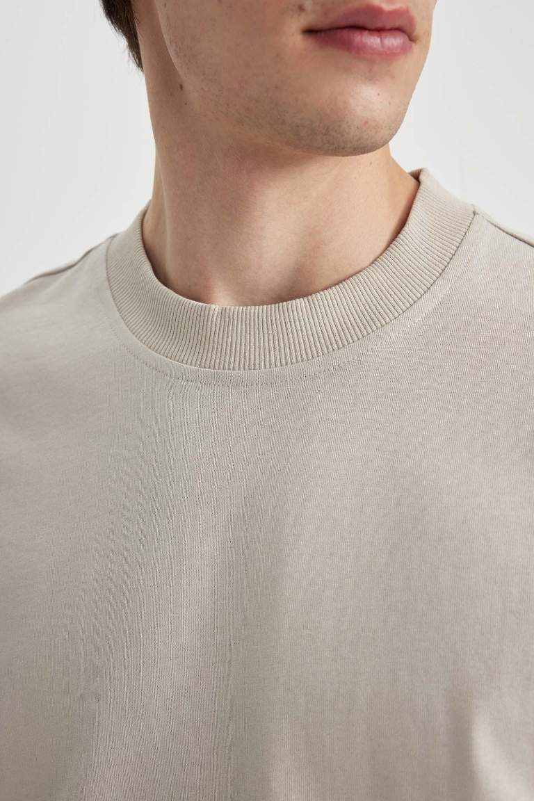 Oversize Fit Crew Neck Basic Short Sleeve T-Shirt