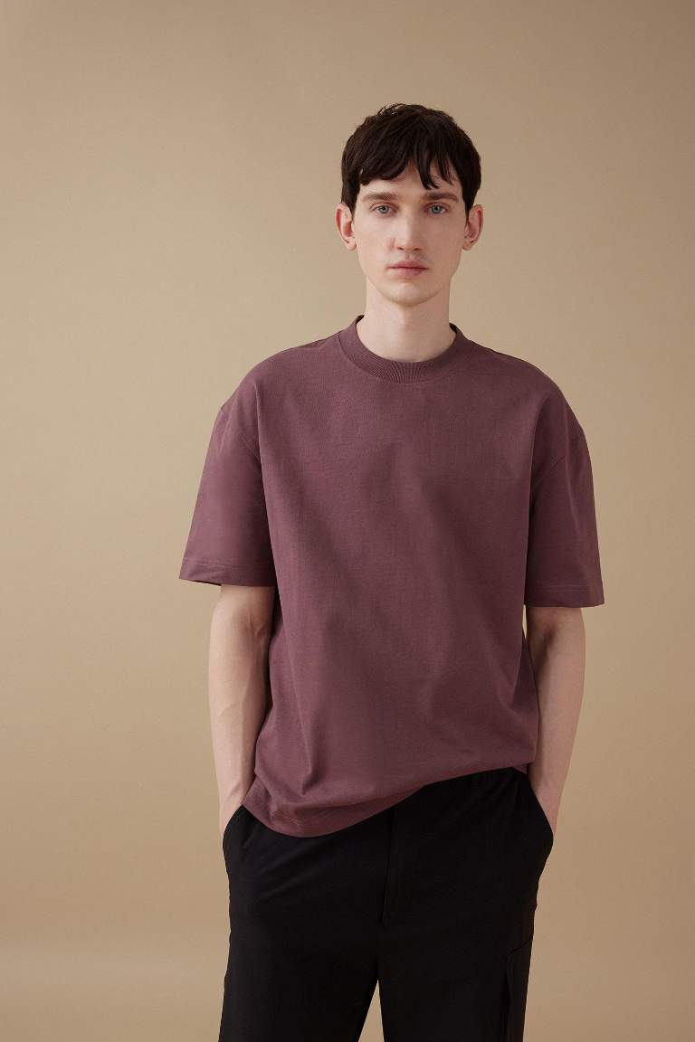 Oversize Fit Crew Neck T-Shirt