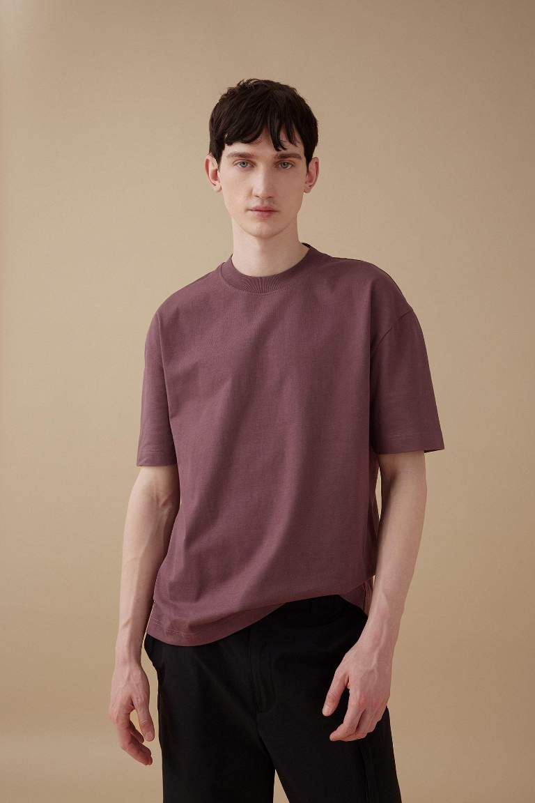 Oversize Fit Crew Neck T-Shirt