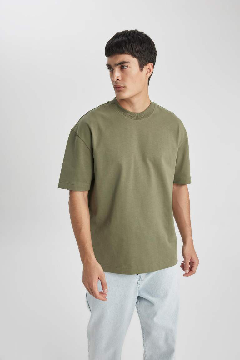 Oversize Fit Crew Neck T-Shirt