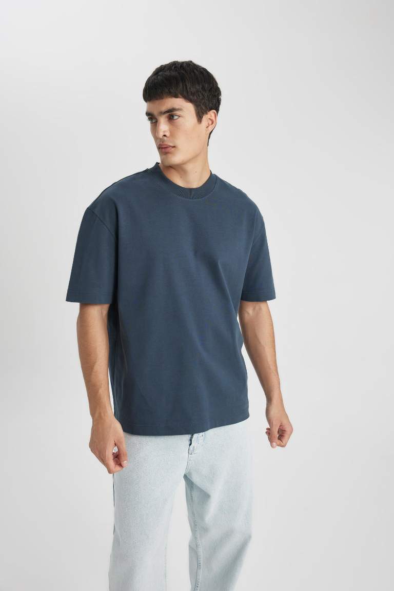 Oversize Fit Crew Neck T-Shirt