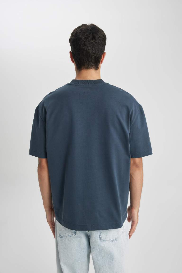 Oversize Fit Crew Neck T-Shirt