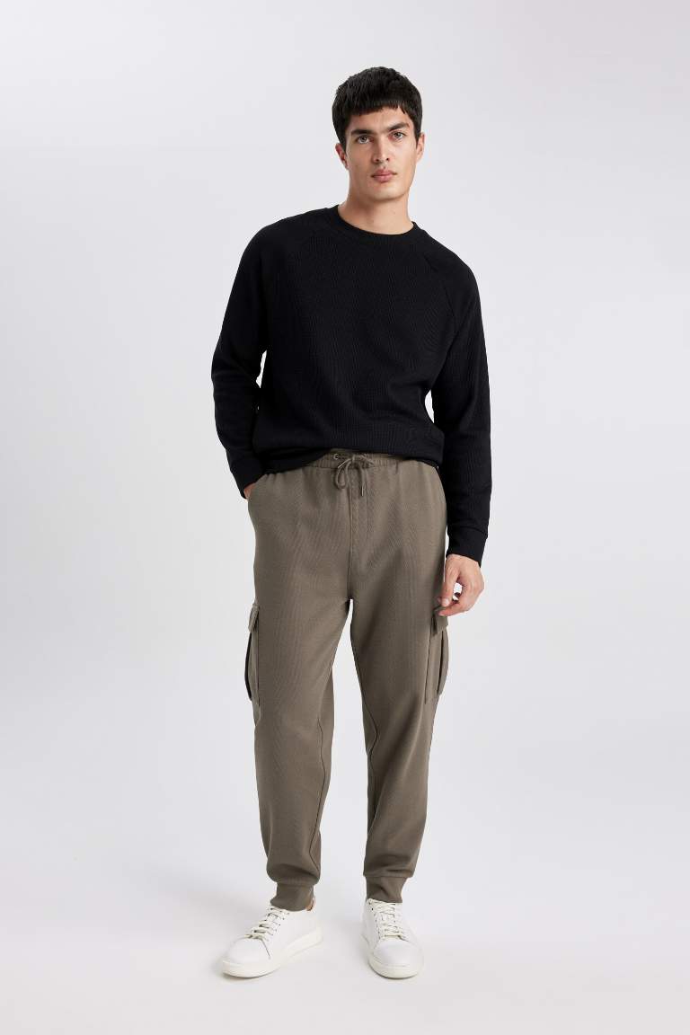 Oversize Fit Cargo Sweatpants