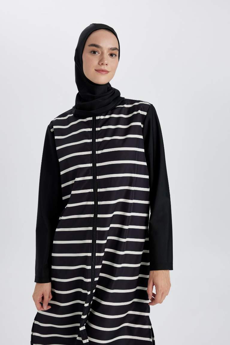 Black WOMAN Regular Fit Striped 3 Piece Hijab Burkini Set 3082274 | DeFacto