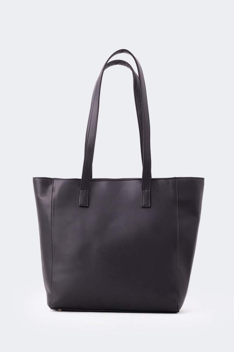 Black WOMAN Faux Leather Shoulder bag 2956035 DeFacto