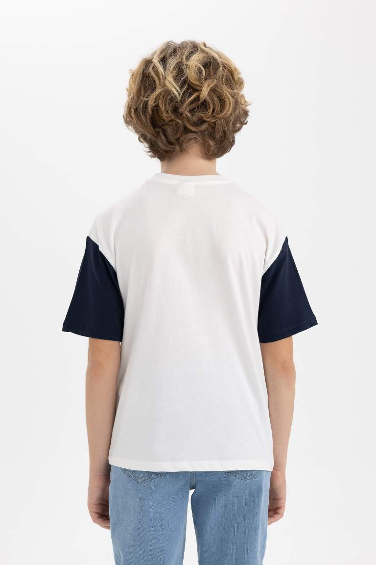 Boy Oversize Fit Crew Neck Embroidered T-Shirt