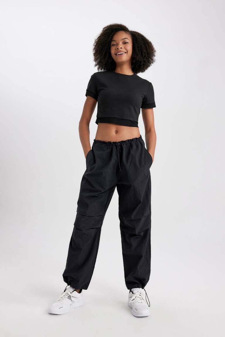 DeFactoFit Oversize Fit Double Pocket Parachute Trousers