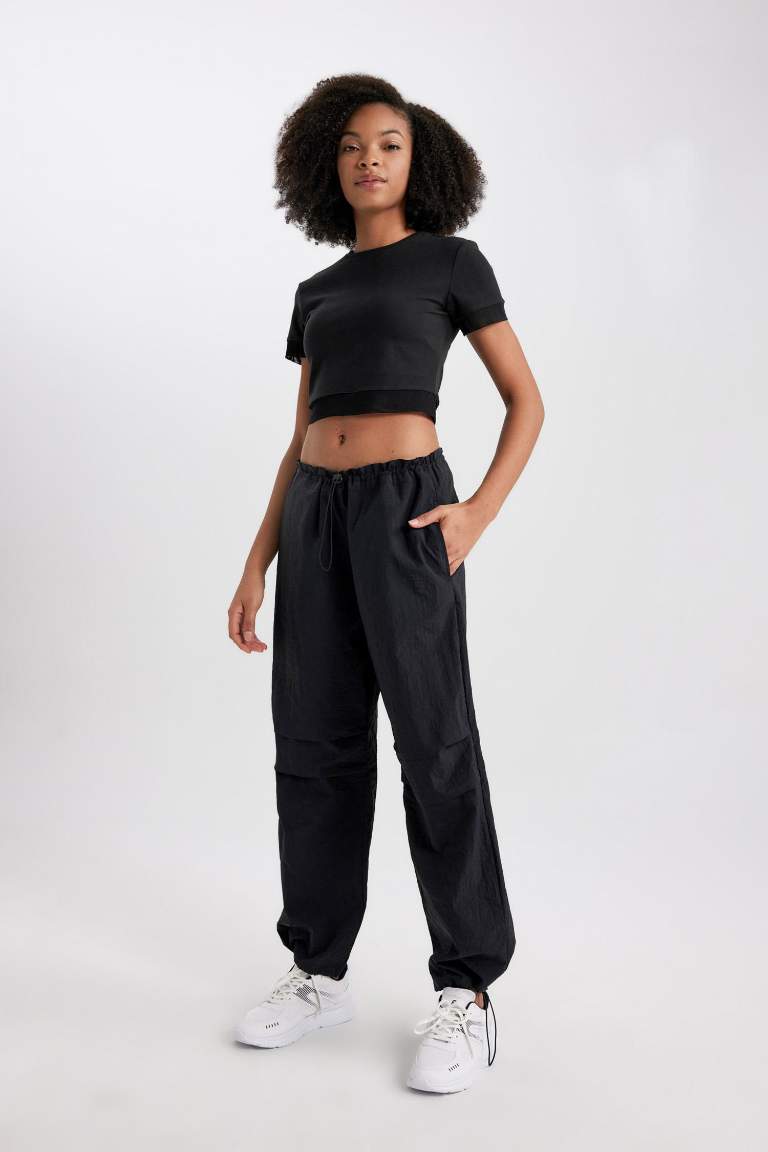 DeFactoFit Oversize Fit Double Pocket Parachute Trousers