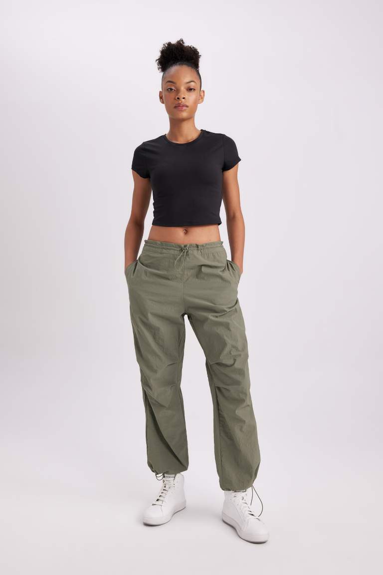 DeFactoFit Oversize Fit Standard Parachute Trousers