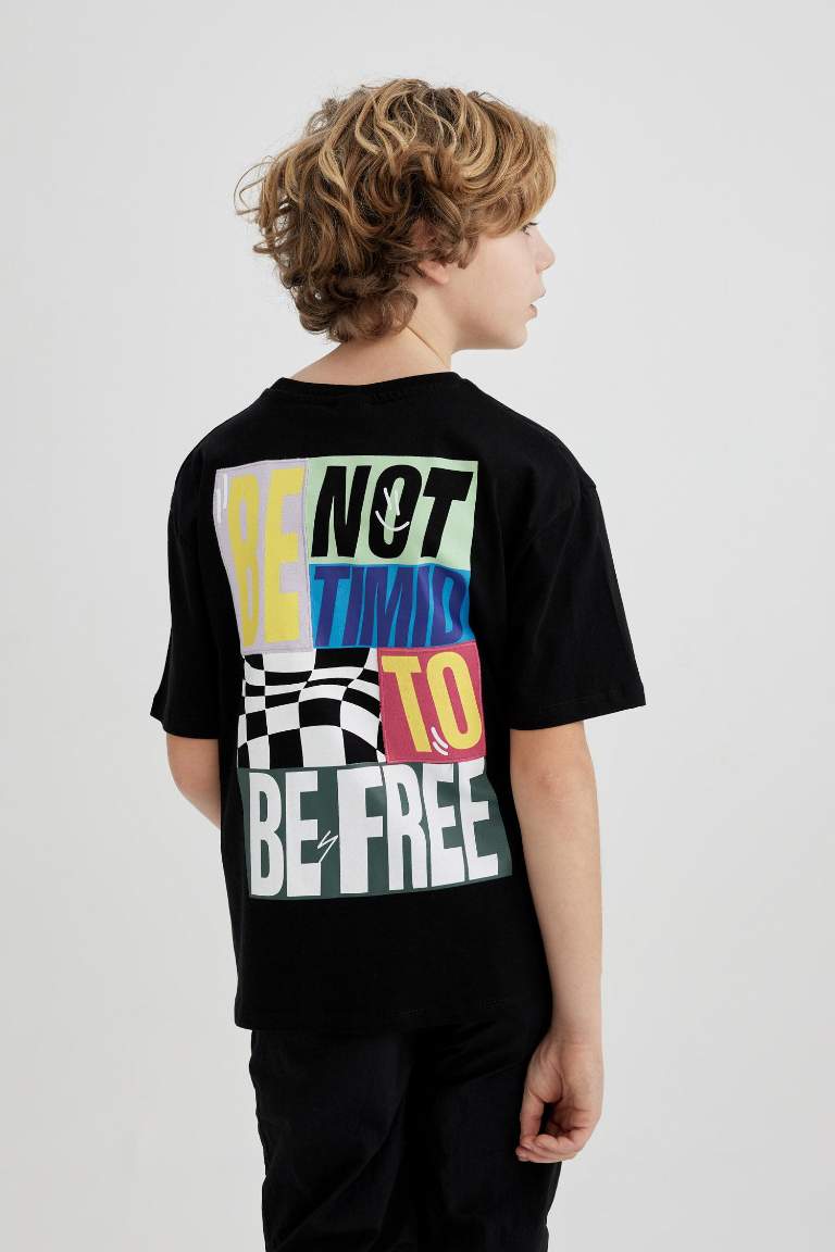 Boy Oversize Fit Short Sleeve T-Shirt