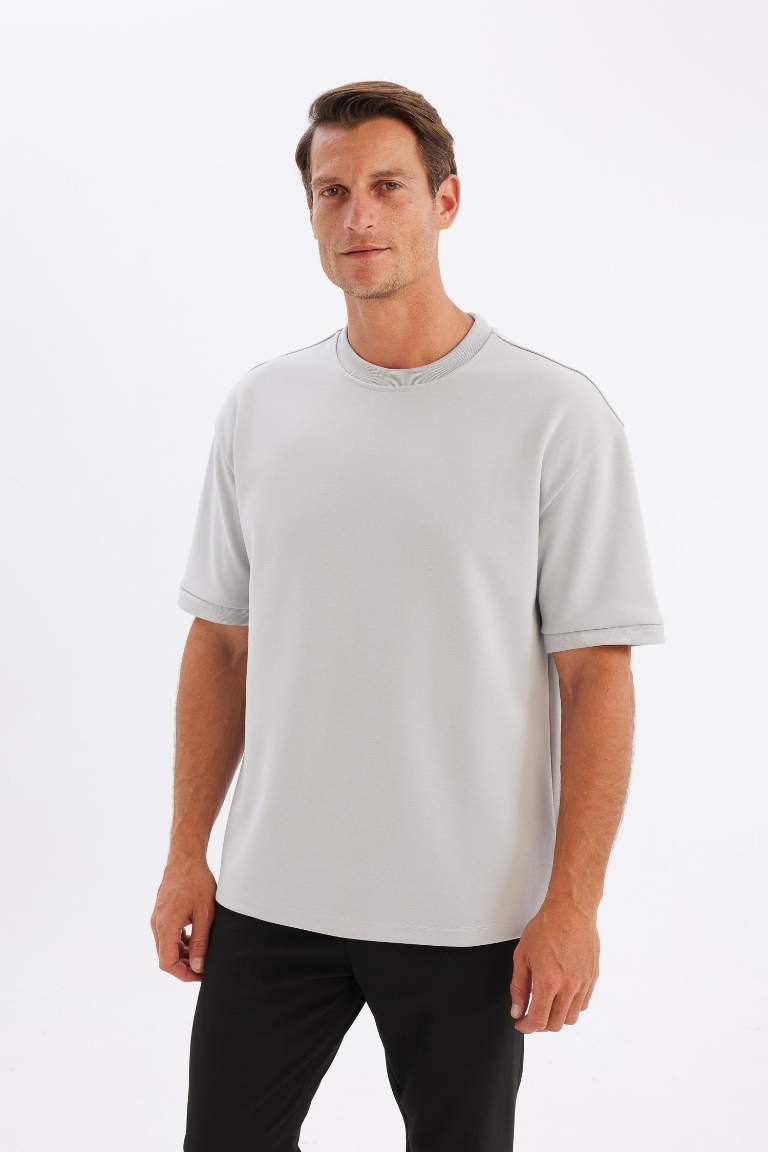 Oversize Fit Crew Neck T-Shirt