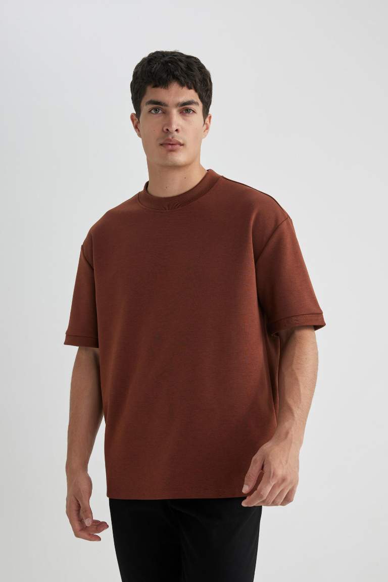 Oversize Fit Crew Neck T-Shirt