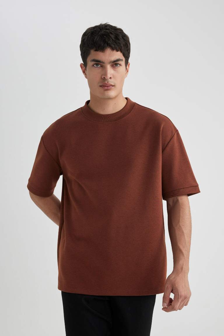 Oversize Fit Crew Neck T-Shirt