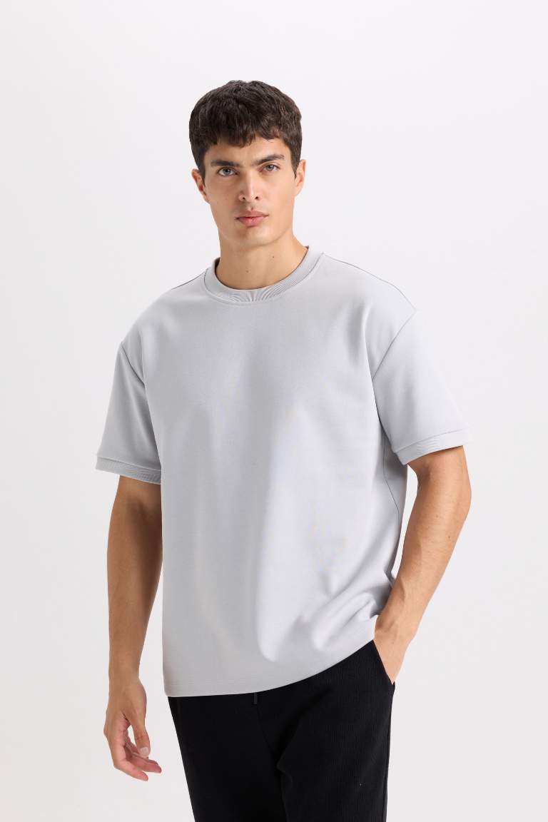 Oversize Fit Crew Neck T-Shirt