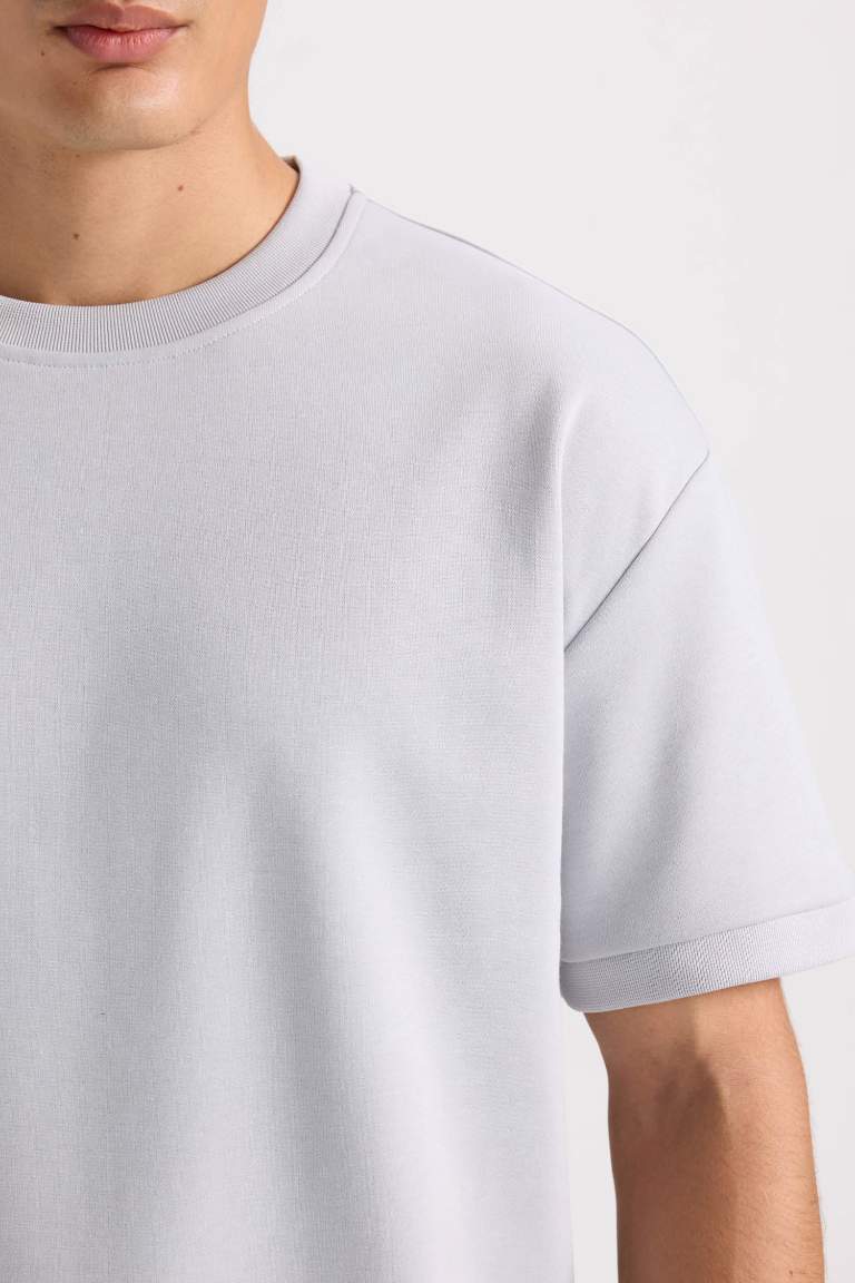 Oversize Fit Crew Neck T-Shirt