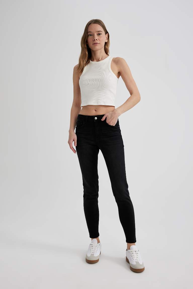 Rebeca Skinny Fit Normal Waist Long Jeans