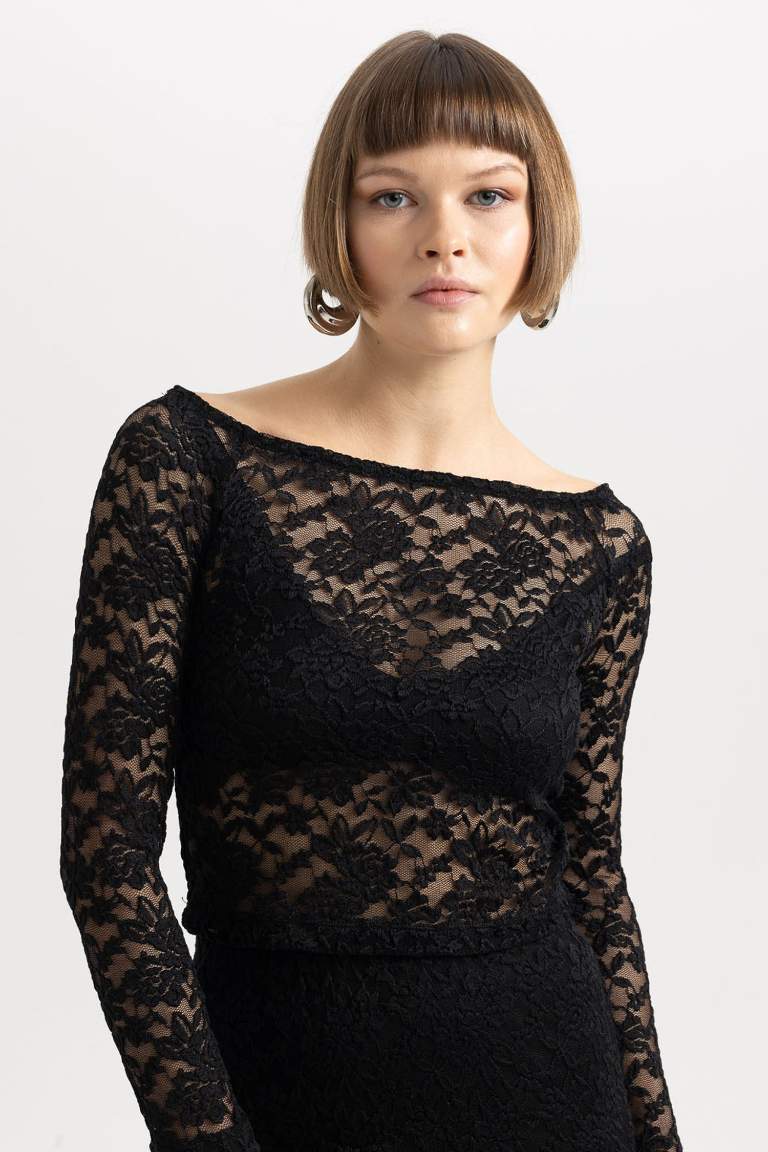 Slim Fit Off Shoulder Lace Long Sleeve T-Shirt