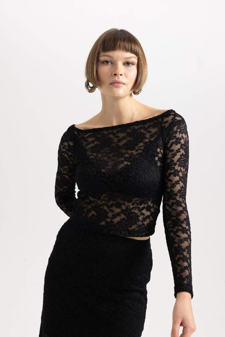 Slim Fit Off Shoulder Lace Long Sleeve T-Shirt