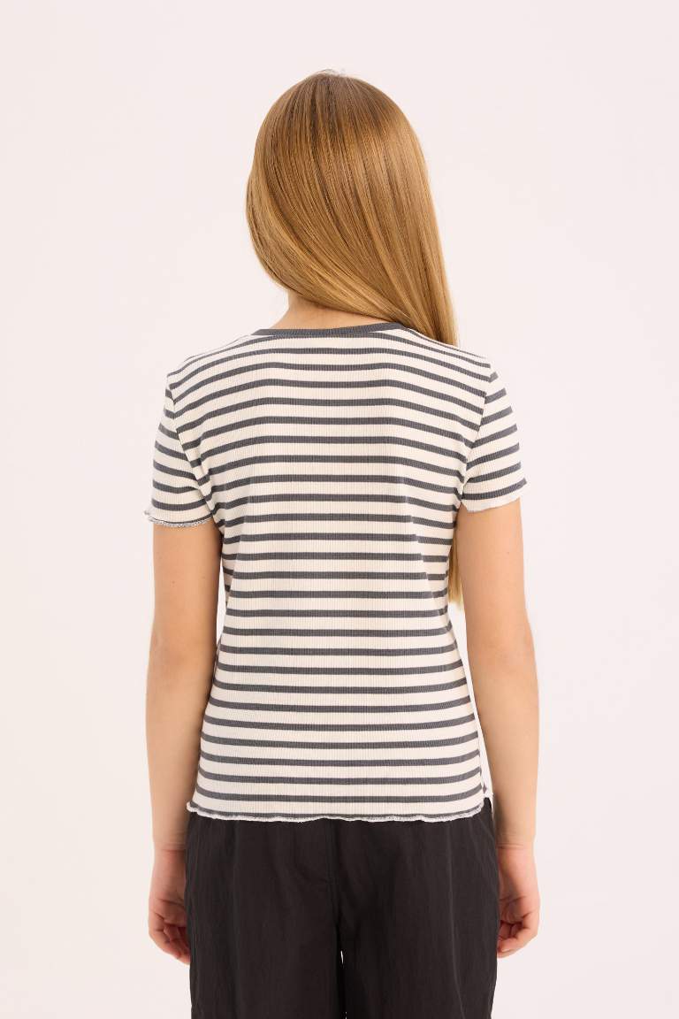 Girl Slim Fit Crew Neck Striped T-Shirt