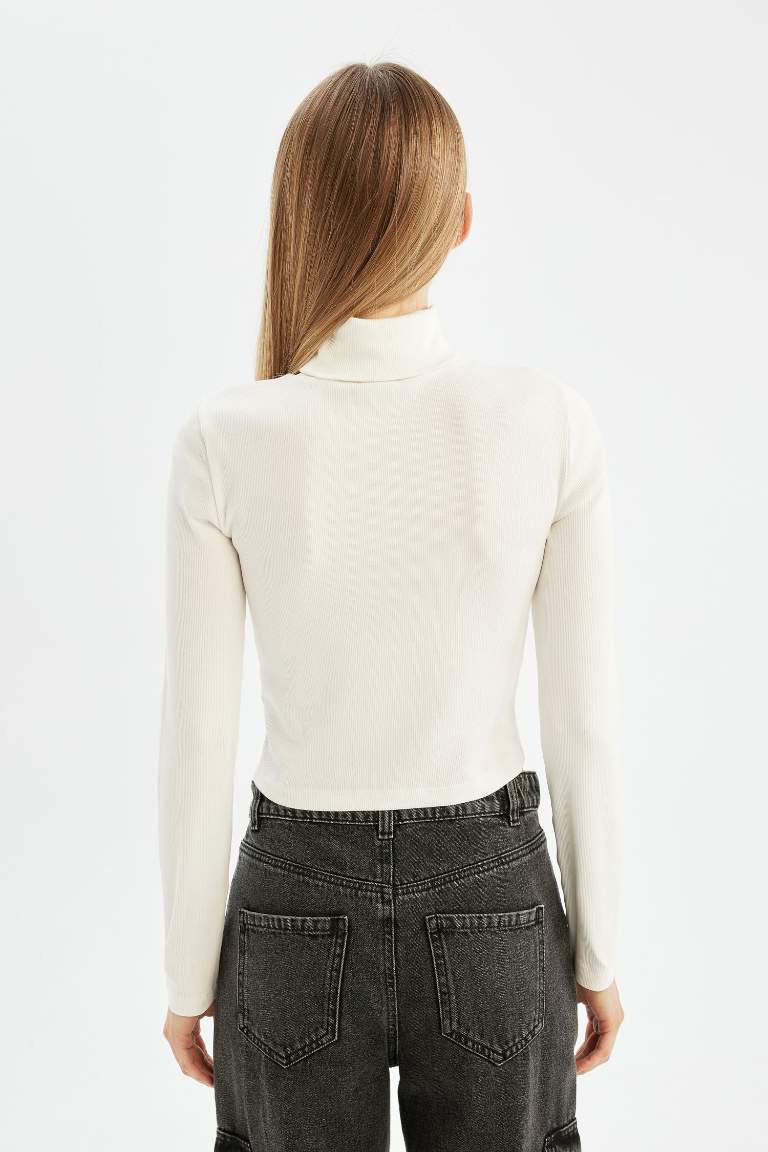 White Coool Fitted Turtleneck Ribbed Camisole Basic T-Shirt