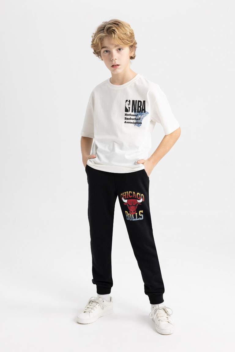 Boy NBA Wordmark Oversize Fit Crew Neck T-Shirt