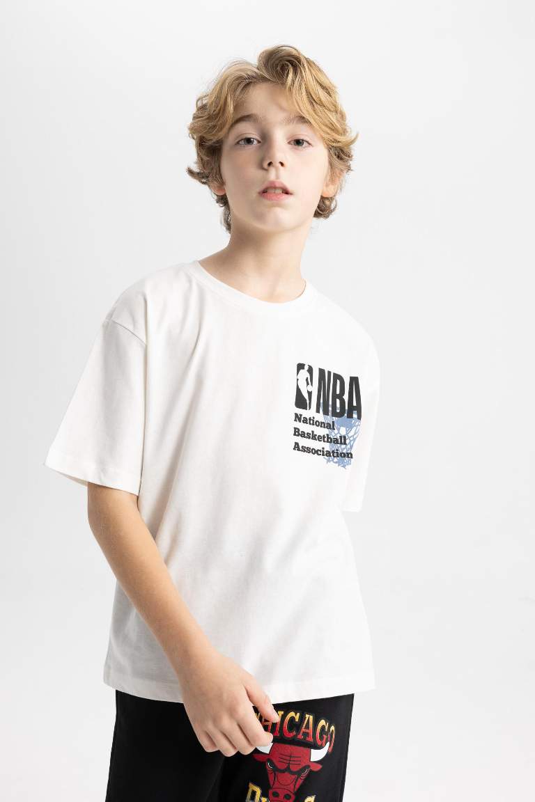 Boy NBA Wordmark Oversize Fit Crew Neck T-Shirt