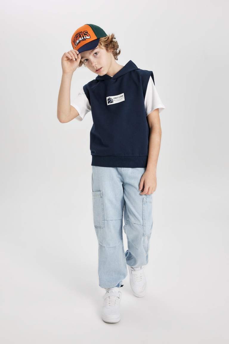 Boy Regular Fit Printed Vest