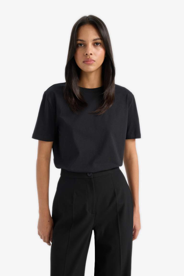 Woman Short Sleeve T-Shirt
