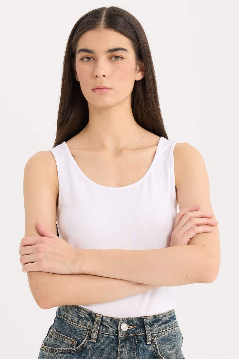 Slim Fit Basic Round Collar Sleeveless Tank Top