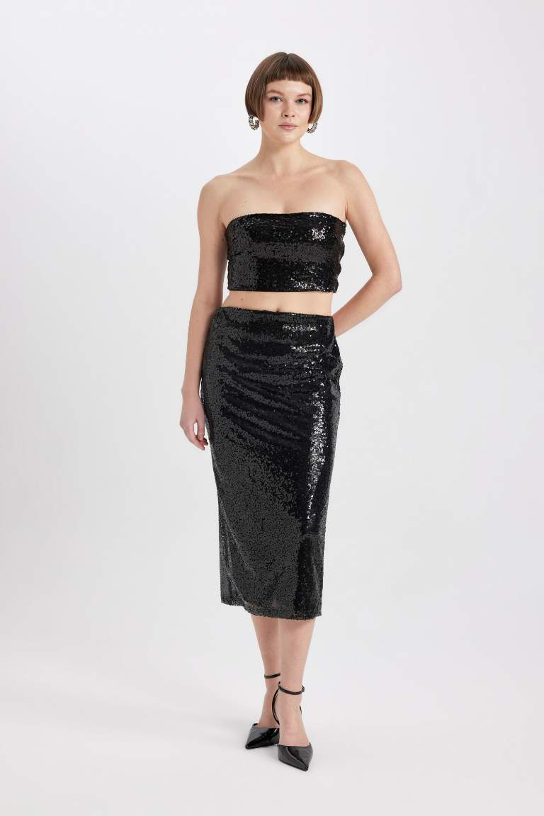 Slim Fit Strapless Sequined Fabric Crop Top