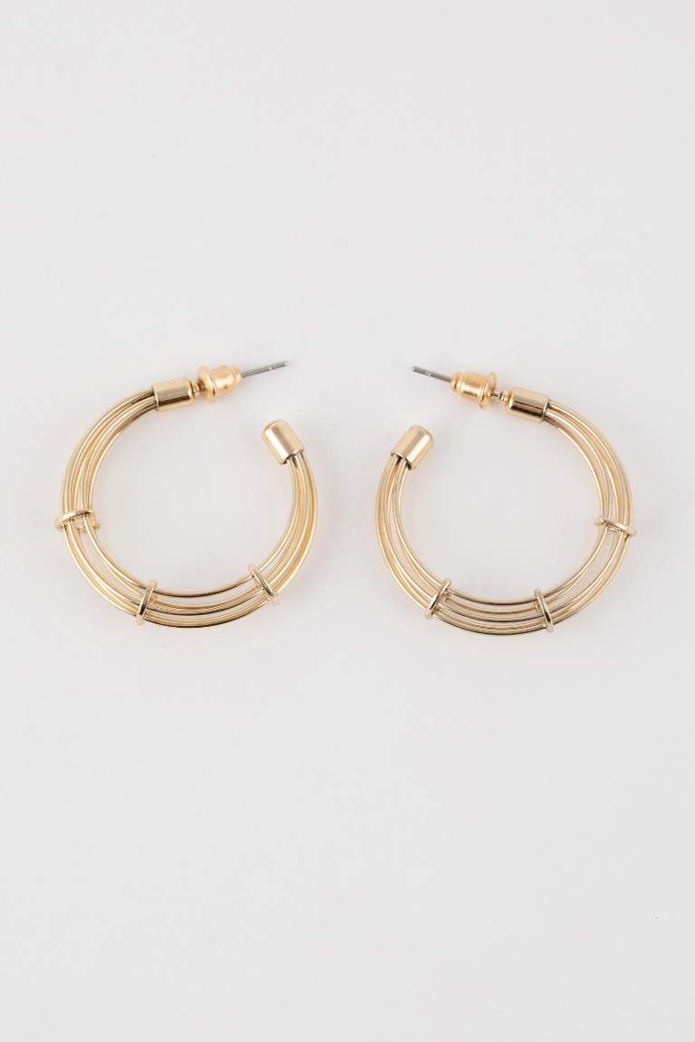 Woman Hoop Gold Earrings