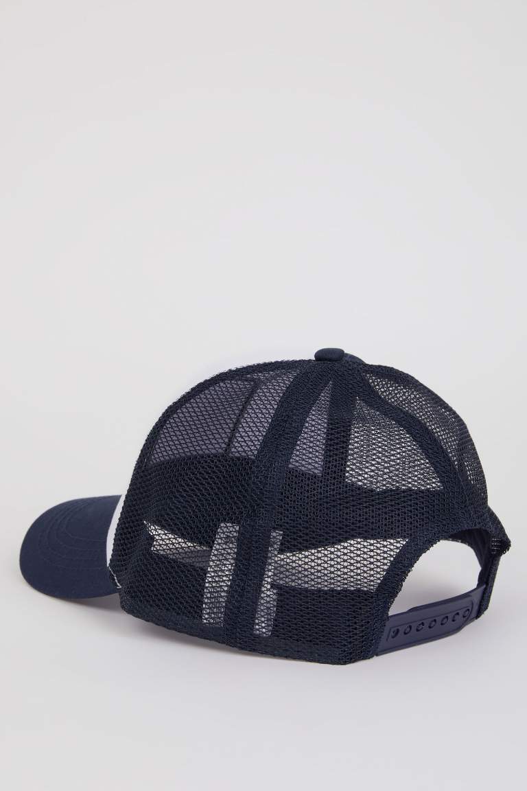 Man Label Printed Woven Baseball Basketball Cap