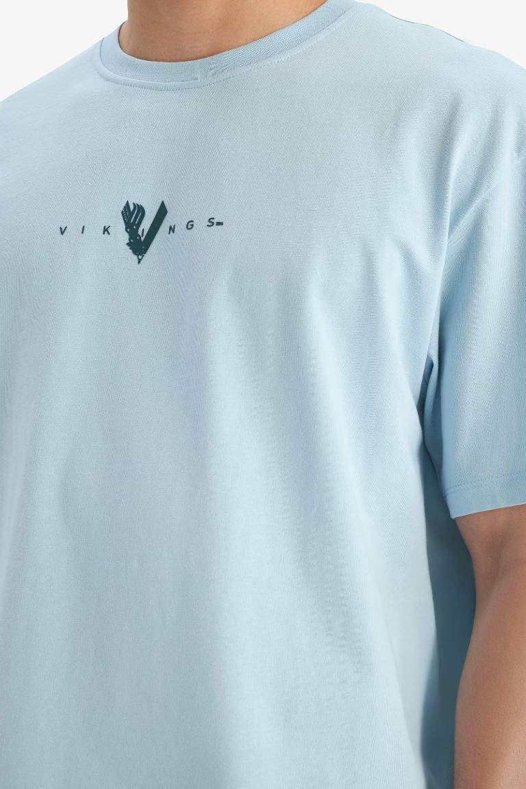%100 Pamuk Vikings Comfort Regular Fit Rahat Kalıp Bisiklet Yaka Sırt Baskılı Kısa Kollu Tişört