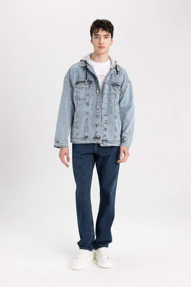 Veste en jean à capuche, coupe oversize