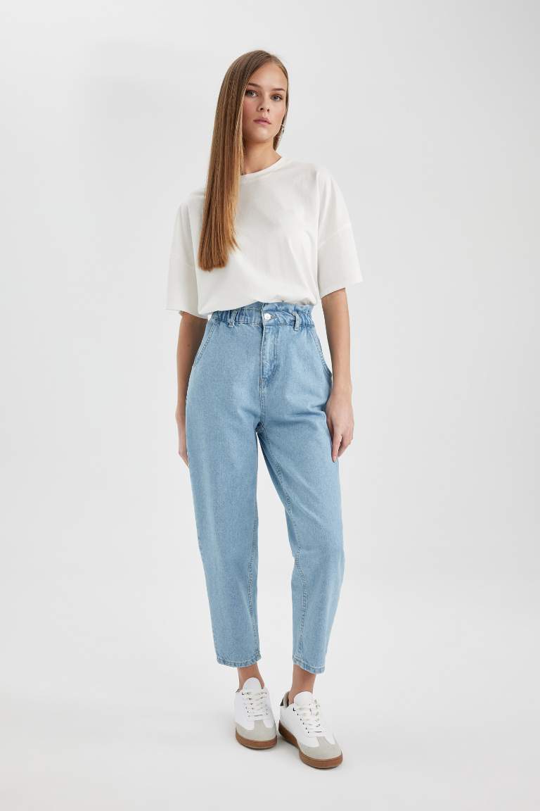 Paperbag High Waist Relaxed Cut Ankle Length Straight Leg Jeans