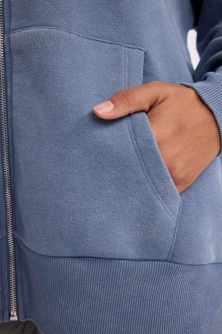 Oversize Fit Kapüşonlu Kalın Kumaş Yıkamalı Soluk Efektli Fermuarlı Sweatshirt