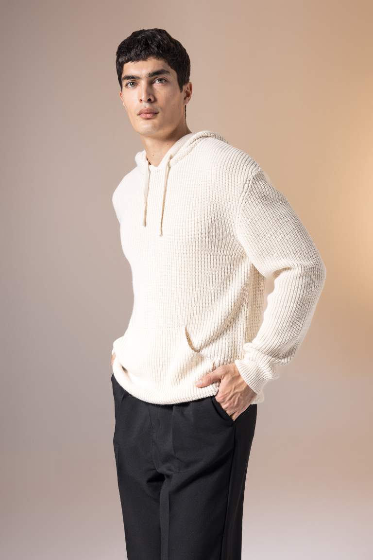 Relax Fit Hooded Knitwear Pullover