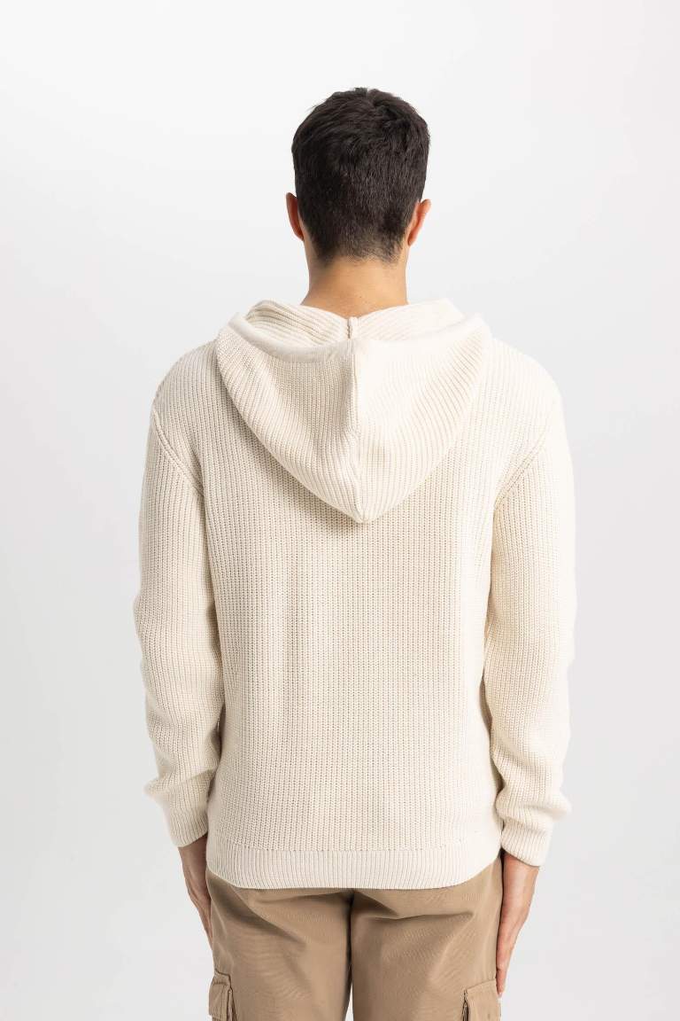 Relax Fit Hooded Knitwear Pullover