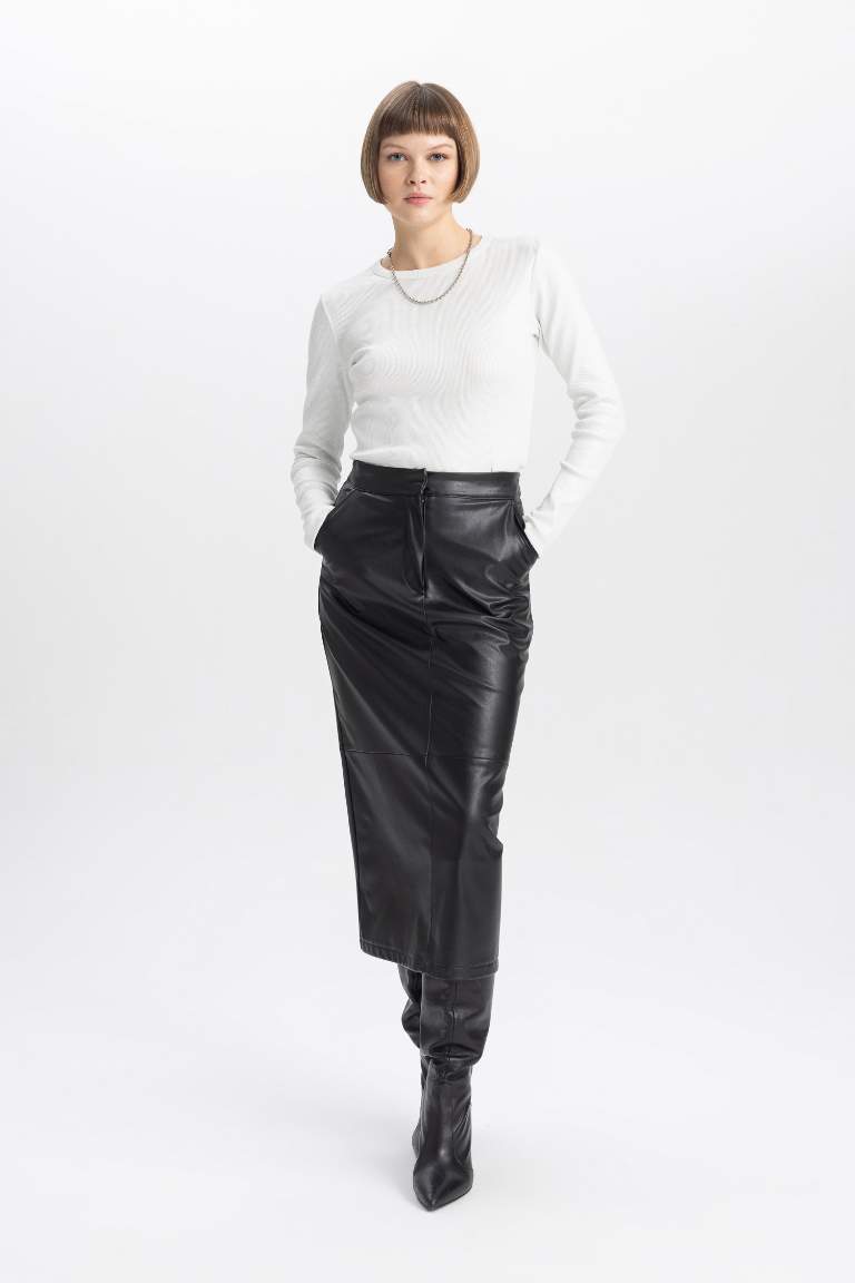 Slim Fit Crew Neck Corduroy Long Sleeve T-Shirt