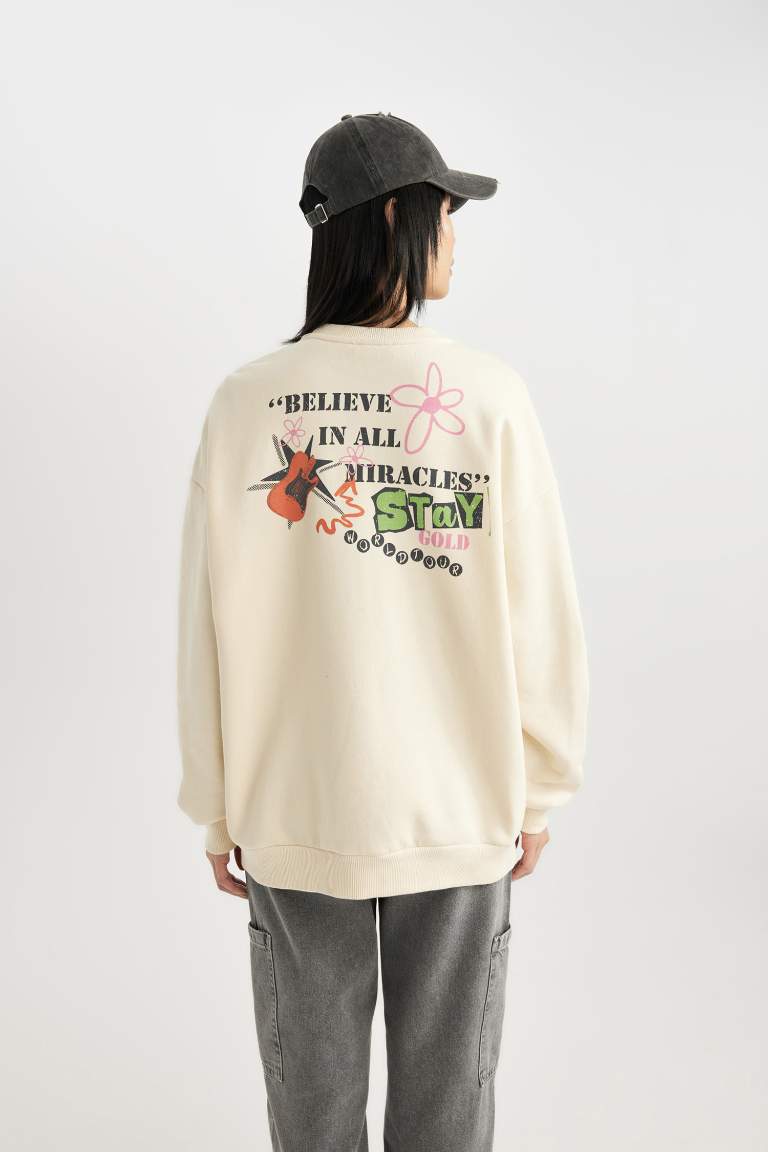 Ecru WOMAN Oversize Fit Printed Thick Sweatshirt 3046608 | DeFacto