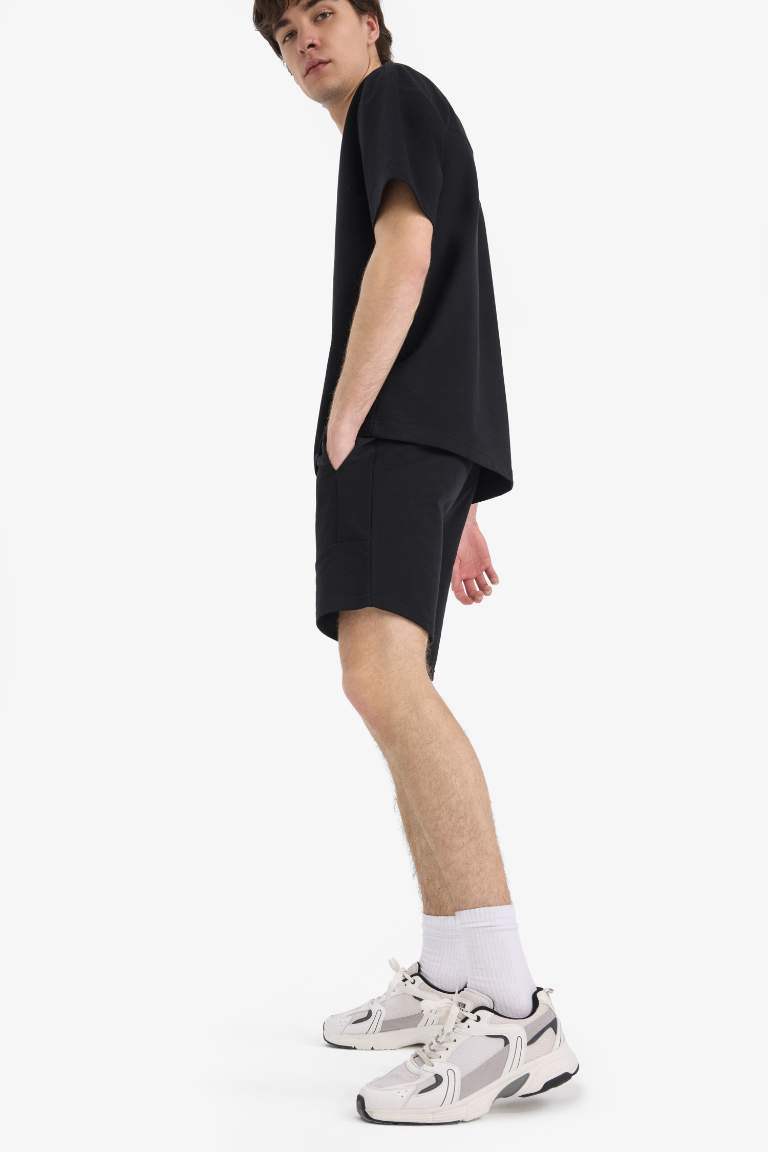 Slim Fit Super Skinny Hem Shorts