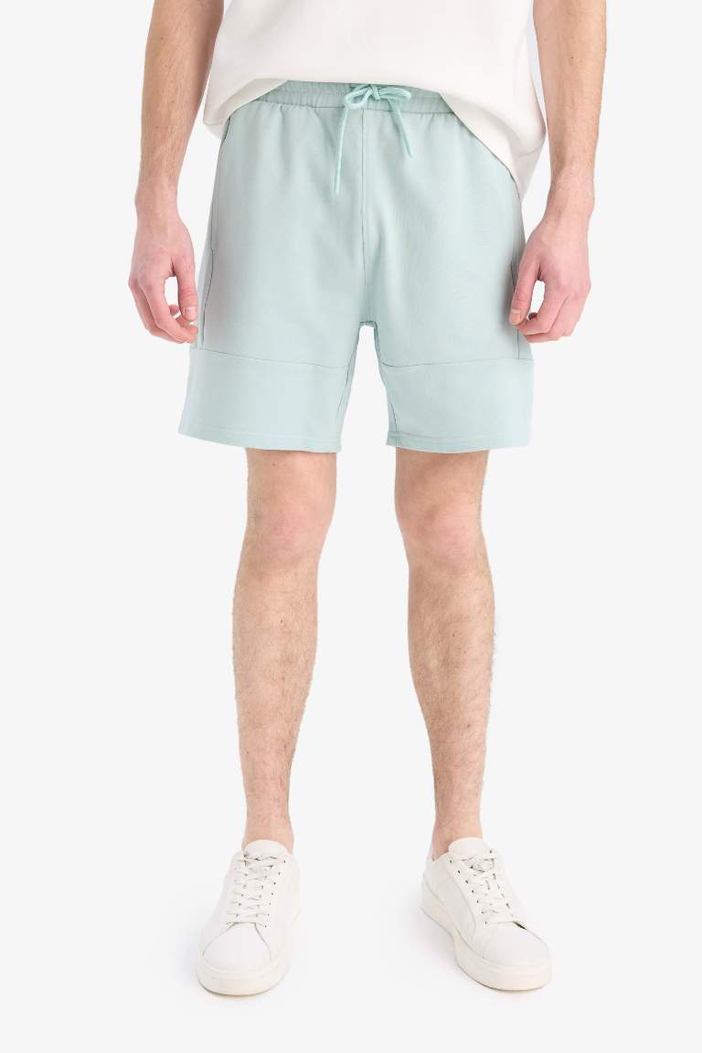 Slim Fit Super Skinny Hem Shorts