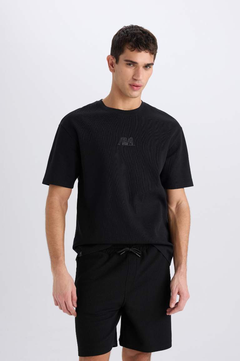 Regular Fit Düz Paça Cepli Basic Düz Şort