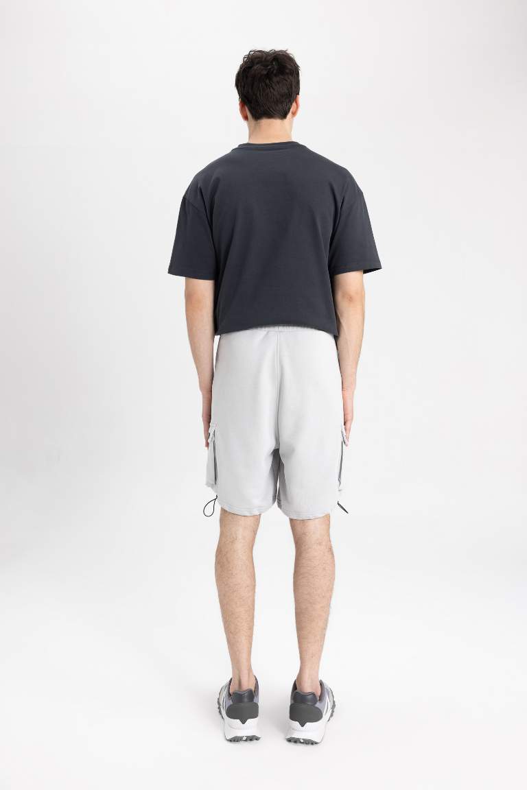 Oversize Fit Regular Hem Shorts