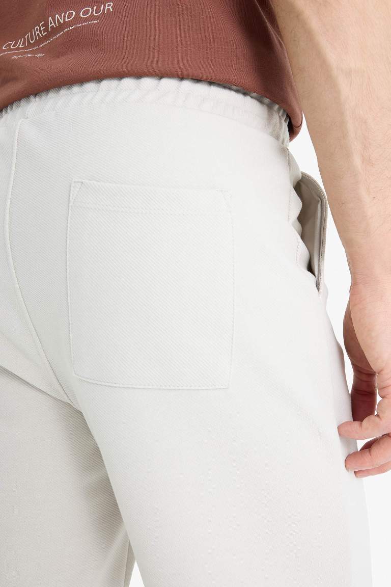 Regular Fit Düz Paça Kargo Cepli Basic Düz Şort