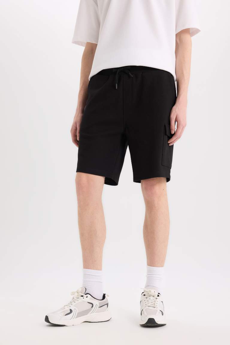 Regular Fit Straight Leg Basic Cargo Shorts