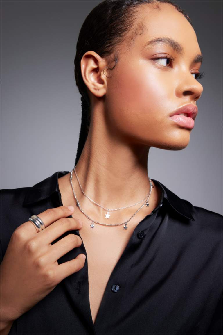 Колье для женщин